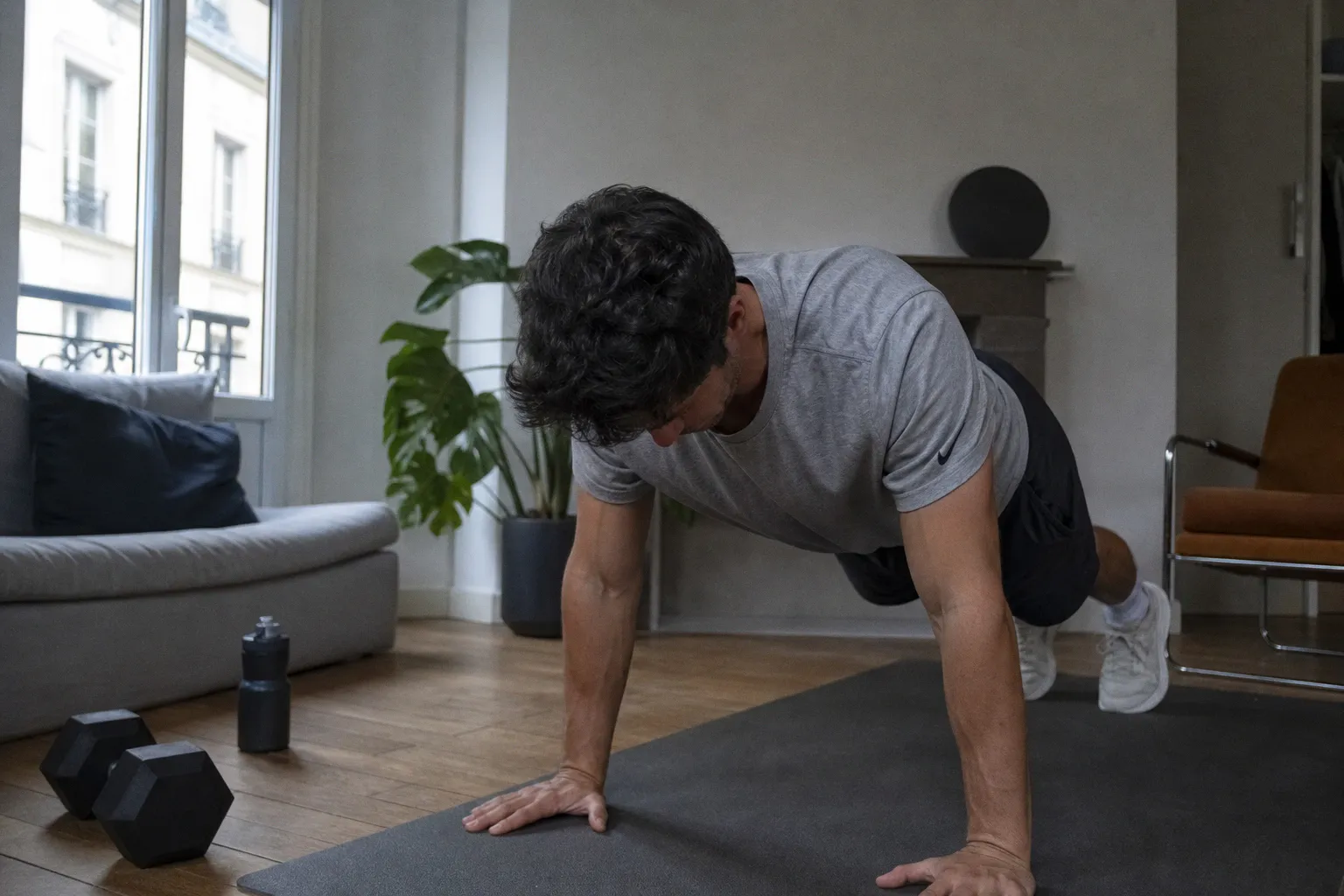 Nike Strength App: A New Approach to Progressive Home Calisthenics